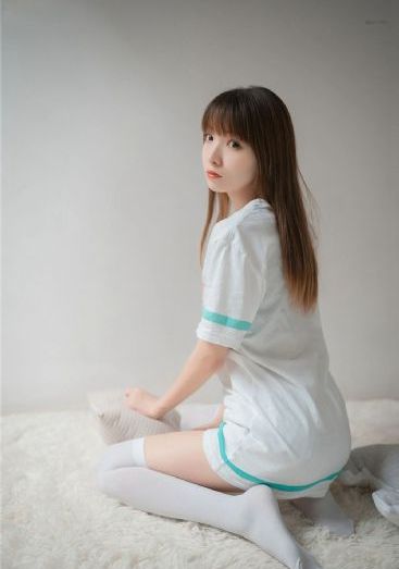 春原庄的管理人小姐