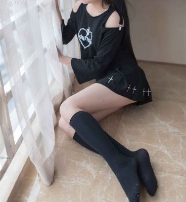 美女脱一干二净