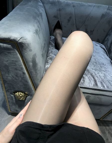 我在游戏里被各种h