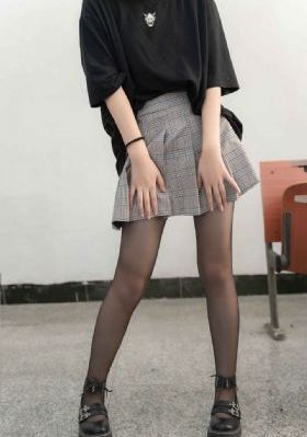 善良的年轻的馊7
