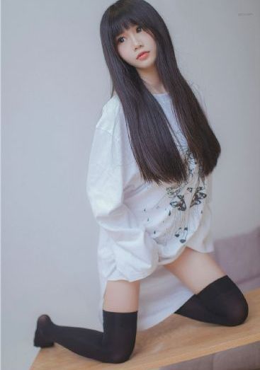 愉快的交换夫妇4中文hd