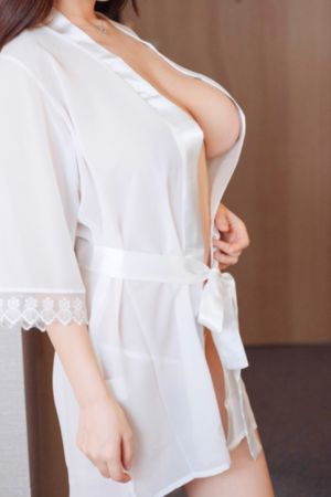 女人口述下面被撑满的感觉