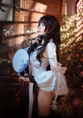 年轻的女学生8
